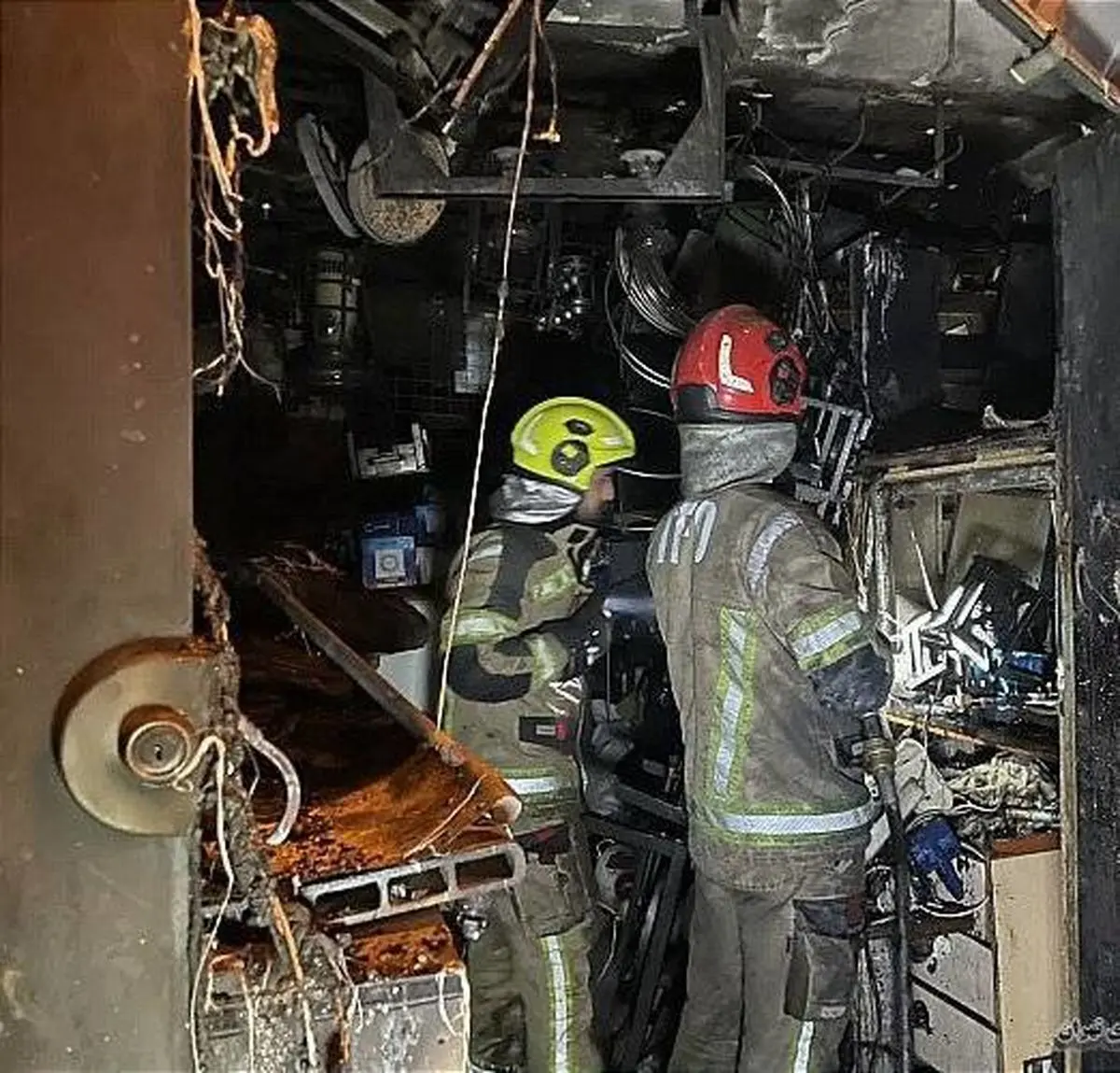 سوختگی یک کارگر ۴۰ ساله در مغازه شارژ کپسول گاز