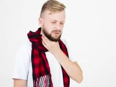 خلط گلو را با نسخه های گیاهی و طب سنتی درمان کنید