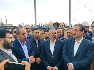 واحد های تولیدی آذربایجان غربی استفاده از نیروی کار بومی را در اولویت قرار دهند