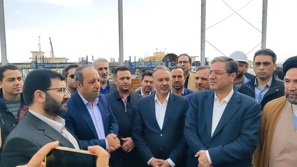 واحد های تولیدی آذربایجان غربی استفاده از نیروی کار بومی را در اولویت قرار دهند