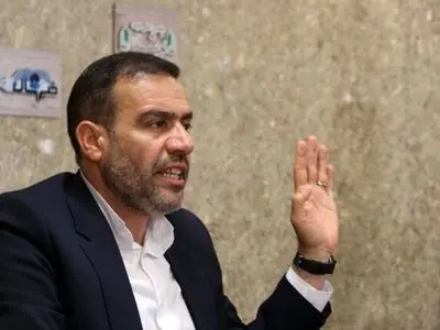 شایعات نامه‌نگاری و دخالت نمایندگان فارس در انتصابات صحت ندارد/ ترمیم حقوق نیروهای شرکت فولاد پاسارگاد کوار در حال پیگیری است 