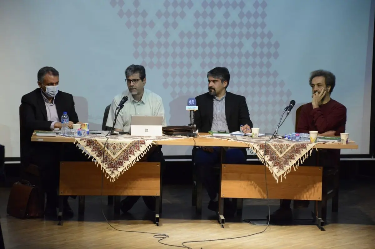 مراسم رونمایی از «کتاب توسعه 1400» برگزار شد