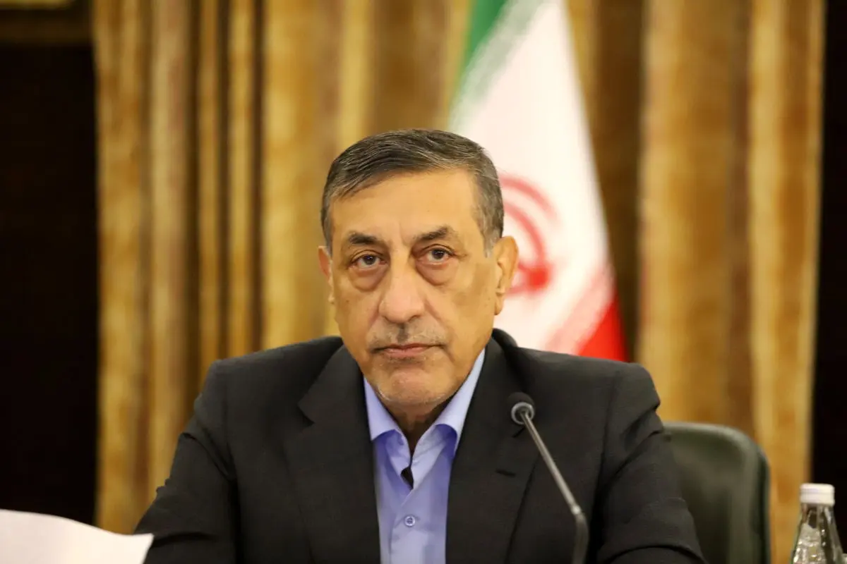 لزوم پایبندی به استانداردها و رفع بوی نامطبوع اتوبان قم ـ تهران