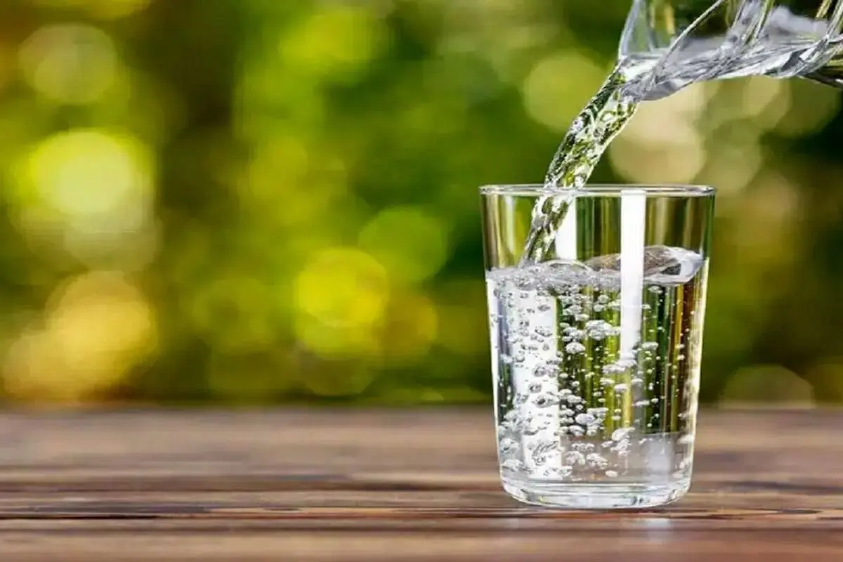 نوشیدن آب پیش از غذا، کلید کاهش وزن موفق