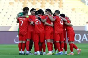 تراکتور ۱۰ نفره توان مقاومت نداشت