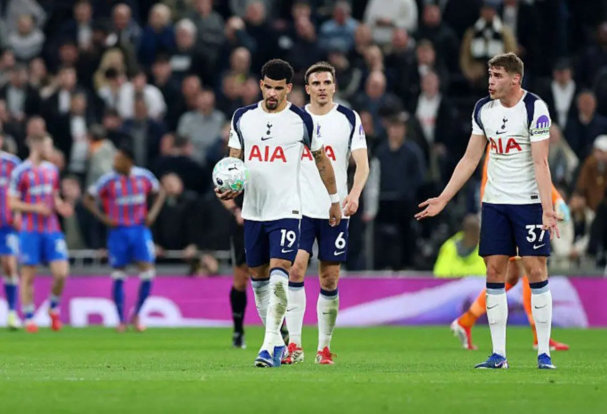 اسپرز با بدترین روند ۵۱ سال اخیر به سقوط نزدیک‌تر شد