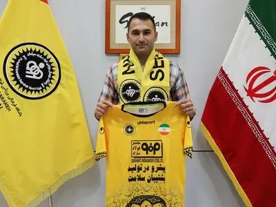 پورقاز هم در سپاهان ماندنی شد