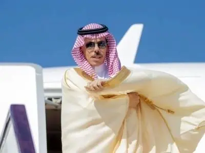 وزیر خارجه عربستان راهی پکن شد