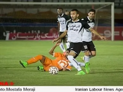 زمین بازی دوستانه صبا و سایپا آماده نیست