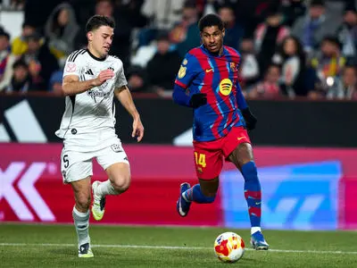 بارسلونا به نیمه‌نهایی کوپا دل‌ری رسید 