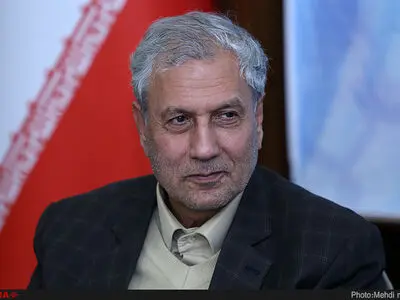 حمایت کارگران استان همدان از علی ربیعی/آرامش در فضای روابط کار حاکم شده است