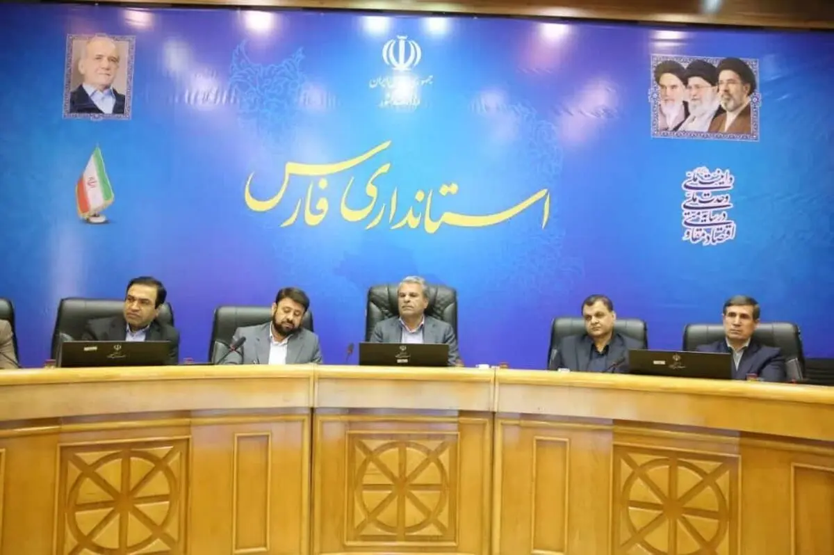 صدای کارگران در کمیسیون کارگری فارس شنیده شد/تأکید بر پیگیری مطالبات تا رفع مشکلات