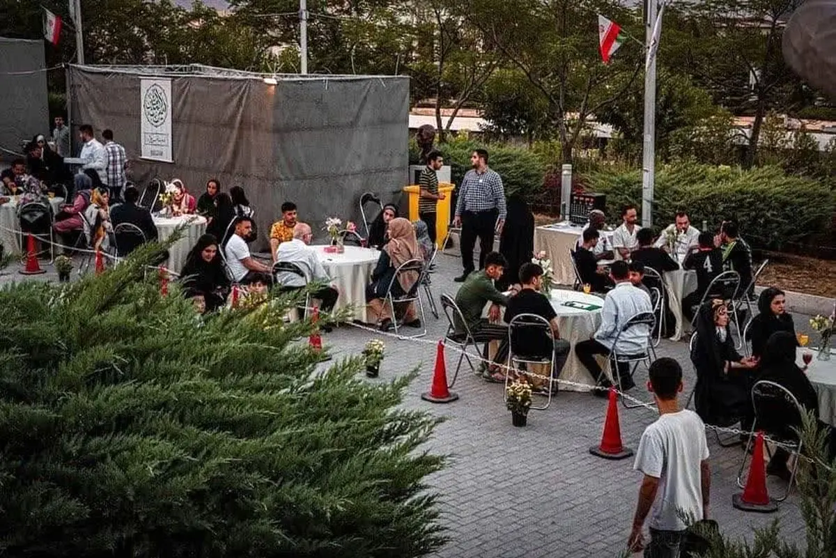 برگزاری موکب و ایستگاه گفتگوی غدیر در موزه انقلاب اسلامی و دفاع مقدس