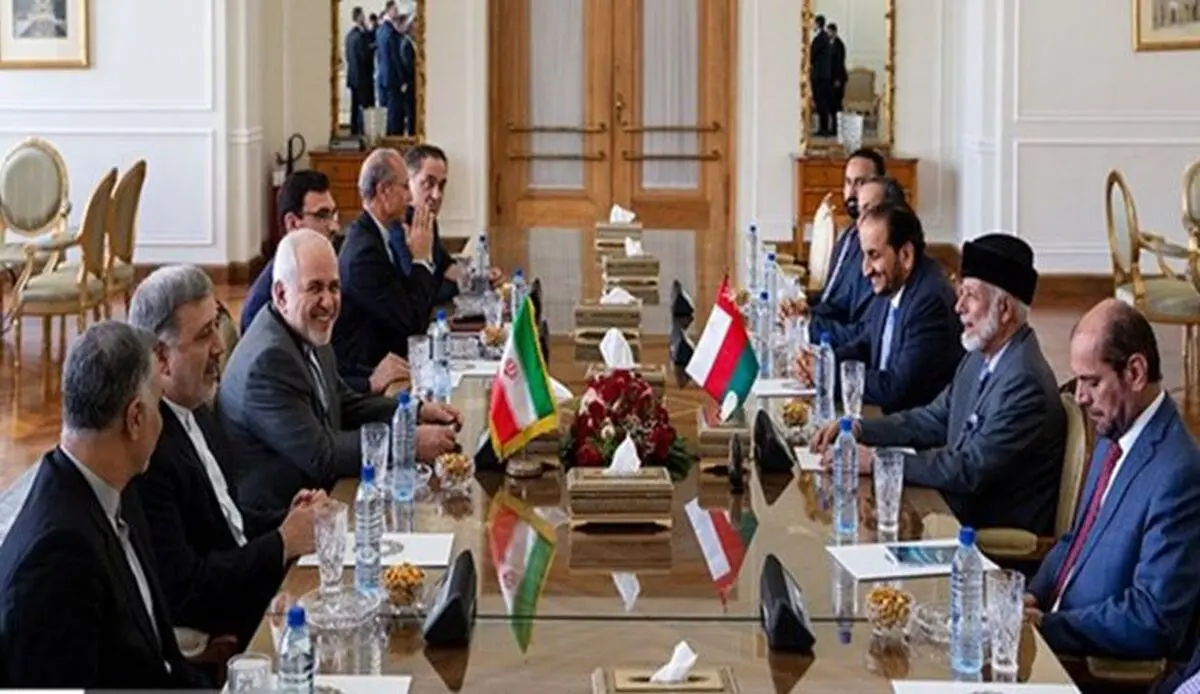 وزیرا خارجیة ایران وعمان یبحثان التطورات الاقلیمیة والدولیة