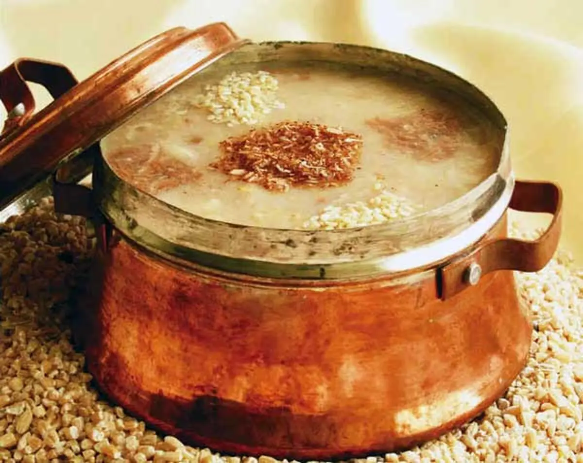 طرز تهیه حلیم خانگی؛ خوشمزه و کشدار