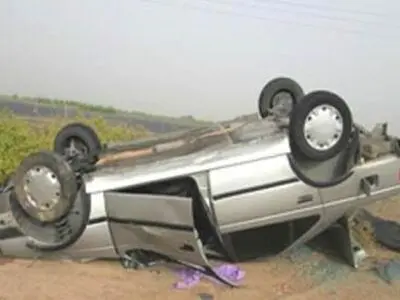 یک کشته و 3 زخمی در واژگونی پراید