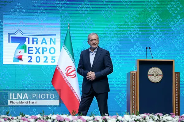 افتتاحیه نمایشگاه توانمندی‌های صادراتی ایران با حضور رییس جمهور