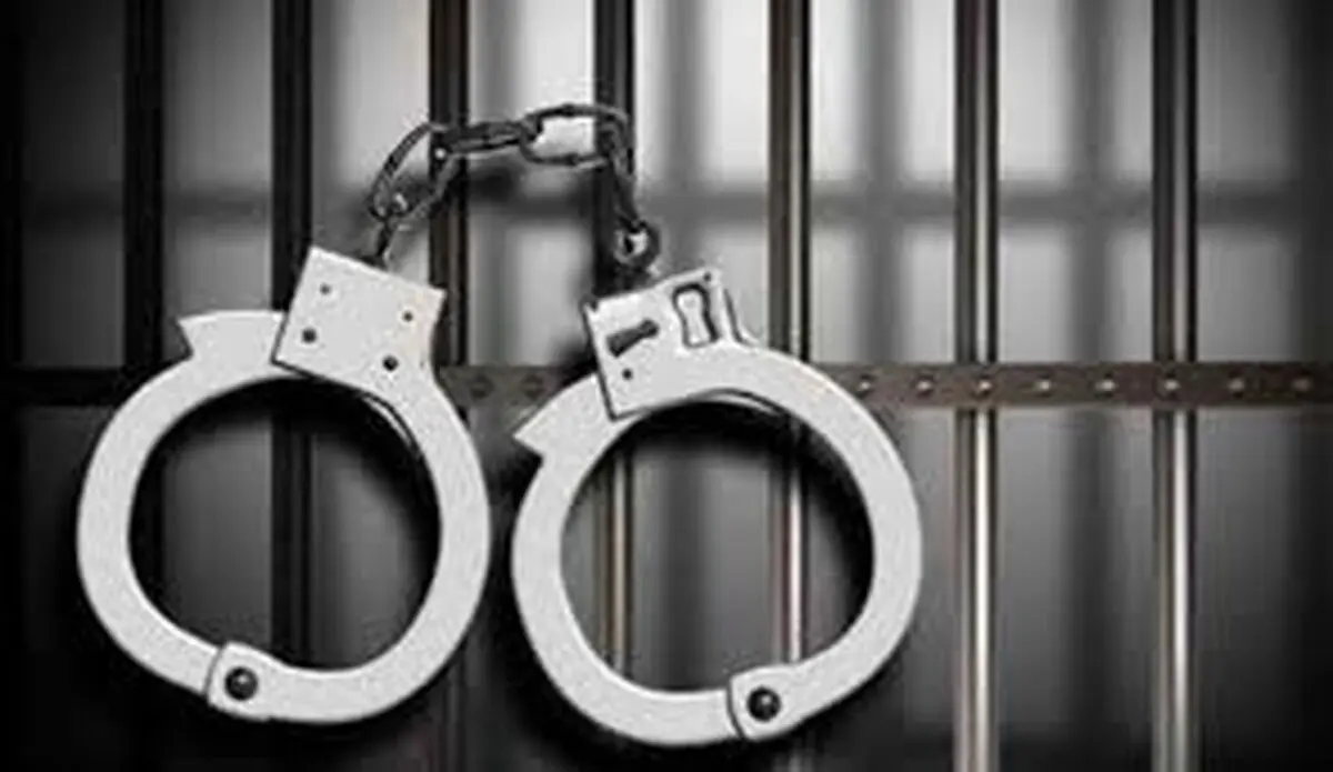 بازداشت 13 دلال پرونده‌های قضایی در رشت/ پلمب 4 مغازه محل فعالیت مجرمانه متهمان