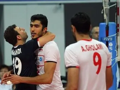 اعلام فهرست بازیکنان ایران برابر آمریکا/ ظریف غایب، مرندی حاضر!