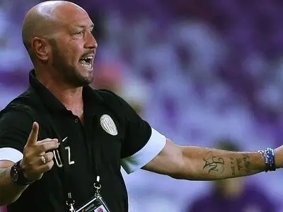 واکنش والتر زنگا به پیشنهاد سرمربیگری استقلال؛ پیشنهادشان به دستم رسید