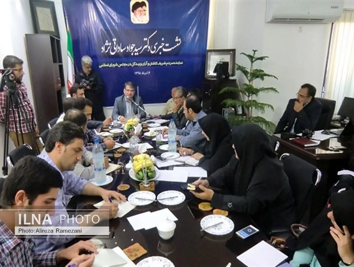 یک نماینده برای منطقه کاشان کفایت نمیکند/ بیکاری 32 درصدی فارغ التحصیلان دانشگاهی در کاشان