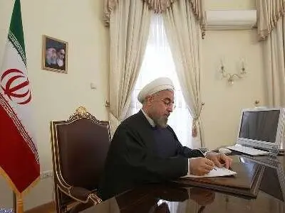 الرئیس روحانی یعرب عن حزنه لحادث الحرم المکی