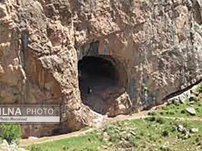 غار عصر مفرغی رودبار احتمالا مخفیگاه بوده است