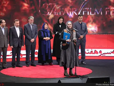 معرفی نامزدهای بخش سودای سیمرغ و نگاه نو جشنواره فیلم فجر/"شبی که ماه کامل شد" رکوردار بیشترین نامزدی 