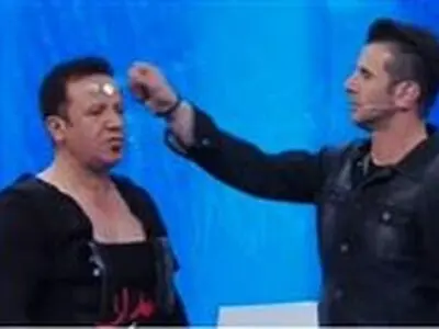 راز مرد آهن‌ربایی در برنامه عصر جدید چیست؟