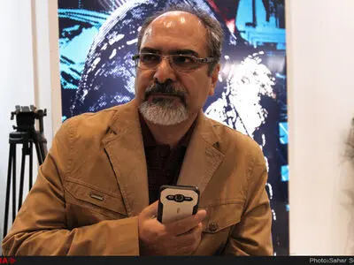 نمی‌توان برای هنرمندانی که از فروش آثارشان بهره‌ای نبرده‌اند؛ کاری کرد/ بازار قاعده‌های خود را دارد