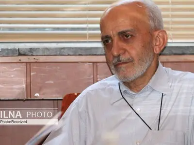 انگلیسی‌ها به دنبال مداخله در امور ایران هستند/ رسانه ملی تحلیل‌های یکسویه‌ای از ماجراهای مختلف سیاسی عرضه می‌کند