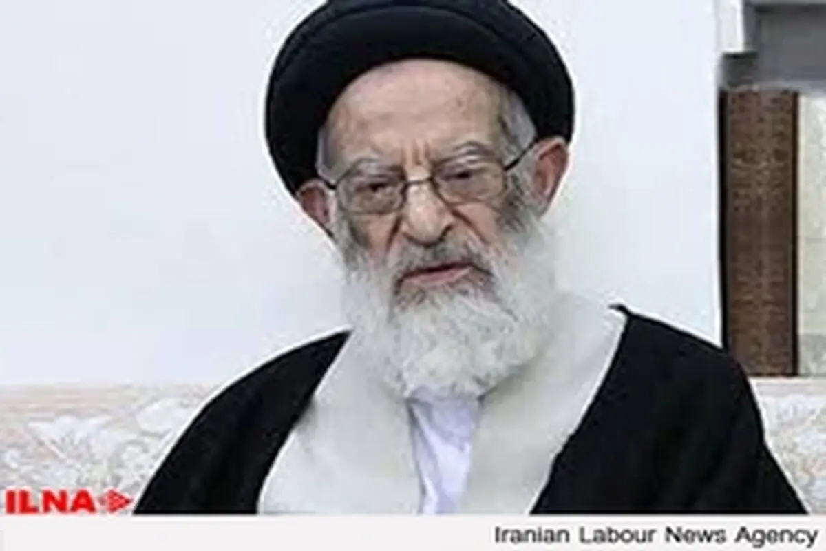 اعتدال به معنای کوتاه آمدن از اصول نیست