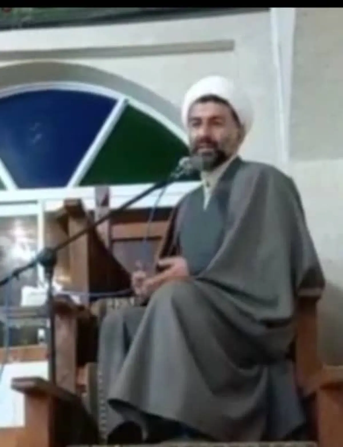 شهردار پیربازار جوان مومن و انقلابی و بومی است/ برای جلوگیری از تنش از استانداری گیلان  انتظار حمایت داریم/ شورای شهر تا مشخص شدن رای نهایی دیوان از استیضاح شهردار  دست بردارد