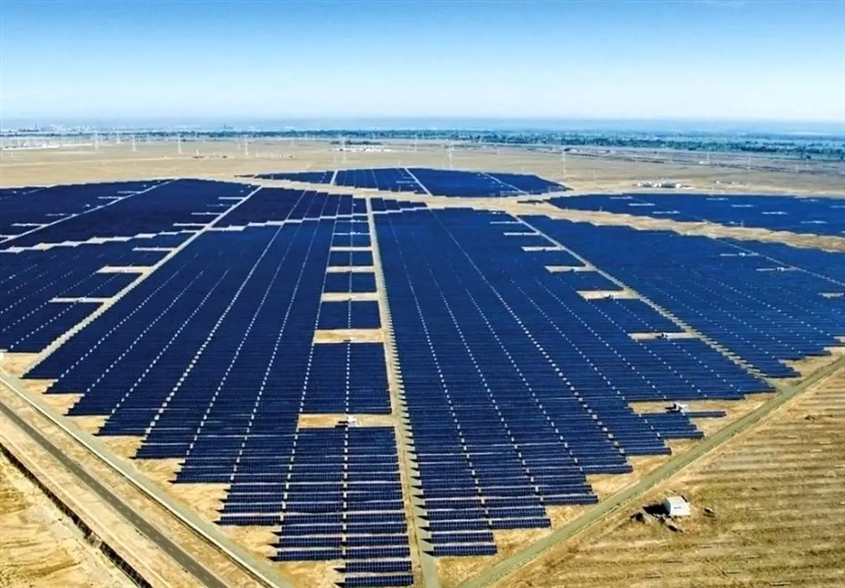 برنامه جامع احداث ۱۵ هزار مگاوات نیروگاه خورشیدی در راه شورای اقتصاد