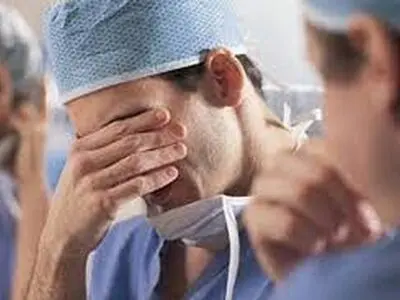 ضرب و شتم یک پرستار توسط همراه بیمار در اراک