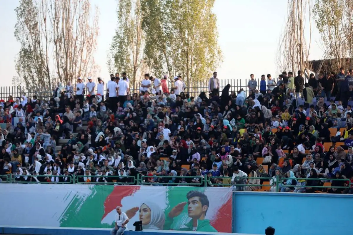 زاکانی: امیدواریم قهرمان شهر را در اوج ببینیم