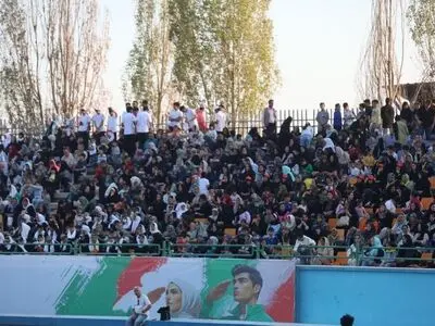 زاکانی: امیدواریم قهرمان شهر را در اوج ببینیم