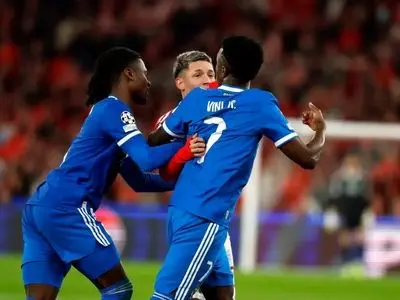 عصبانیت وینیسیوس: نژادپرستان بزدل هستند