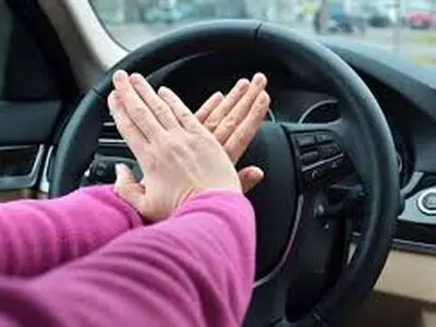 راه هایی برای رفع مشکل بوق ممتد خودرو