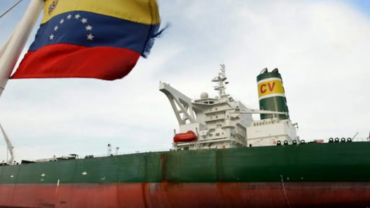 Iranian oil tanker berthed at Venezuela's port ignoring US warnings