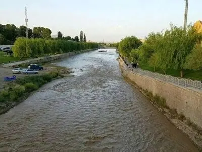 لایروبی رودخانه شهر چایی ارومیه معضلی قدیمی و مطالبه عمومی