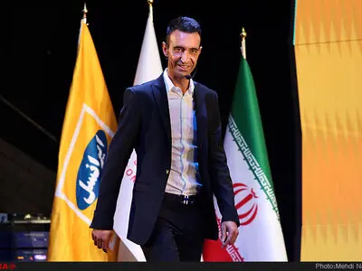 عنایتی: مشکی پوشان قطعا در لیگ برتر می‌ماند