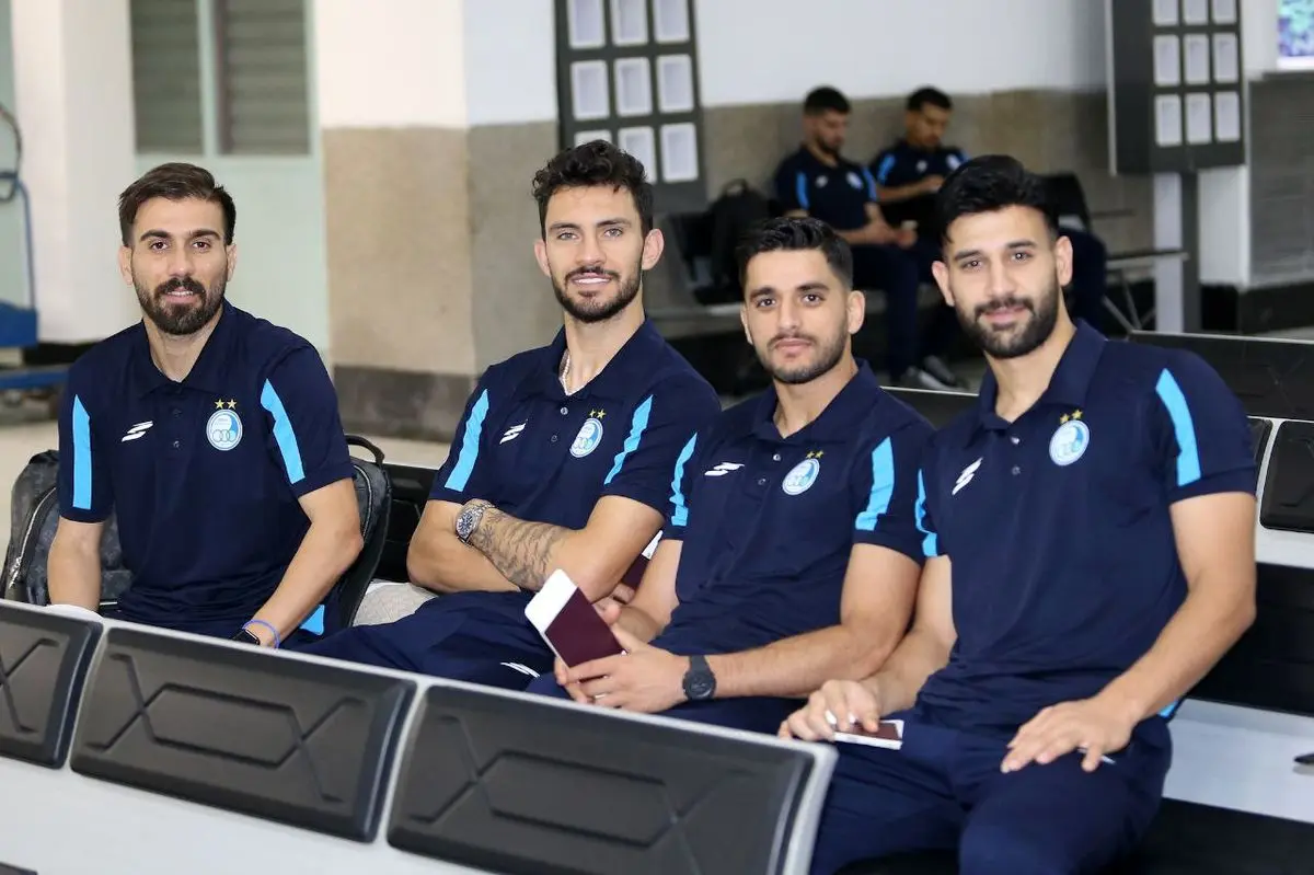 کاروان استقلال به امارات رسید