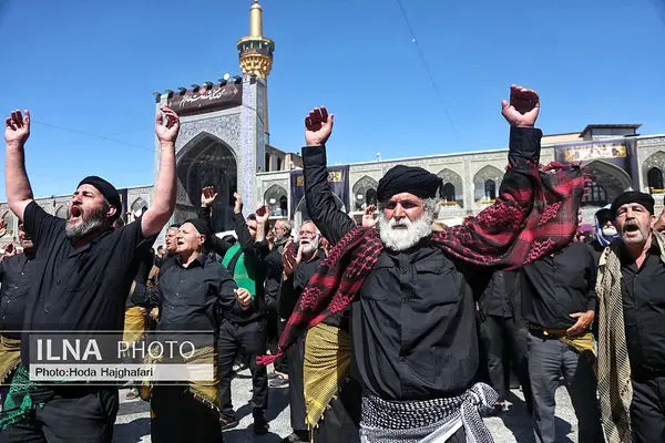 حرم مطهر رضوی در سوگ هشتمین امام