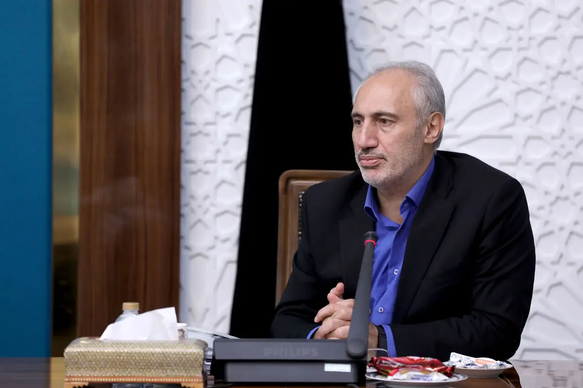 معاون رئیسجمهور خواستار تسریع در عملیاتیسازی مطالبات بودجهای و مولدسازی چهارمحال و بختیاری شد