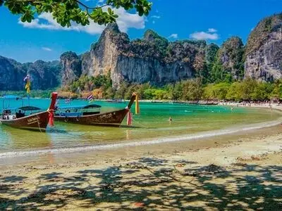 بهترین کشور برای اولین سفر خارجی کدام است؟