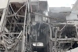 تخریب کامل 9 واحد مسکونی بر اثر حمله بامداد امروز دشمنان به شهر قم / آسیب شدید 40 واحد مسکونی دیگر