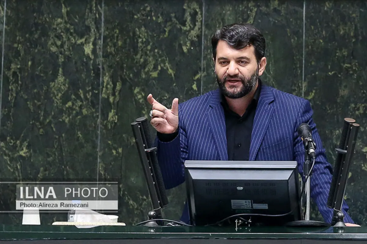 حضور وزیر کار در مجلس و پاسخ به سوال نمایندگان/ عبدالملکی: وزارتخانه را از افراد ناصالح پاک کردم