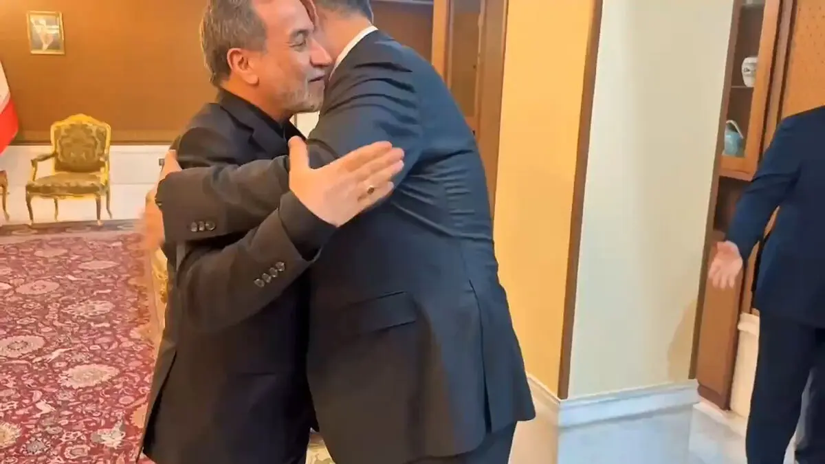 دیدار یرمِک کوشِربایِف وزیر امور خارجه قزاقستان با سید عباس عراقچی وزیر امور خارجه جمهوری اسلامی ایران + فیلم