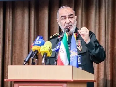 مقاومت تنها راه نجات از بردگی و اسارت است